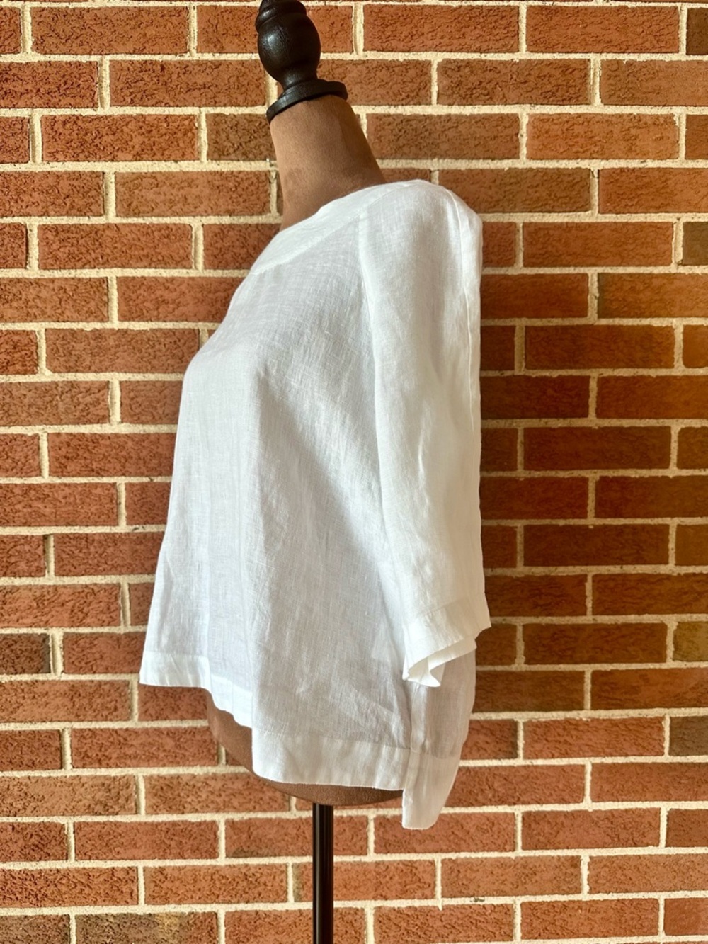 Malvin Germany Linen Tunic Top White, Size M - Picture 3 of 8